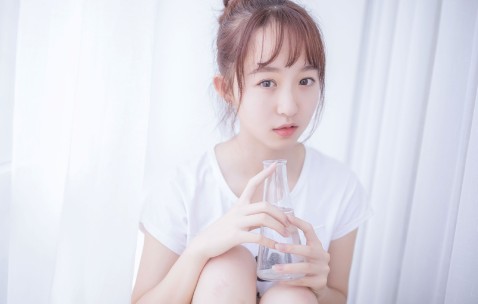 怀孕多久可以看宫内还是宫外孕