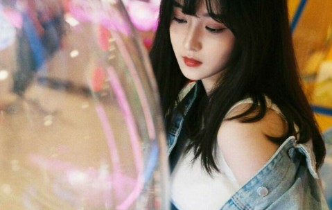 怀孕初期呕吐出血怎么回事啊（怀孕早期呕吐出血正常的吗）